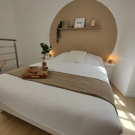 Le Duplex De L'Abbaye Royale - Studio Cosy ! Saint-Jean-dʼAngély Extérieur photo